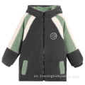 Chaqueta con bloques de color acolchada de vellón para niños Plus